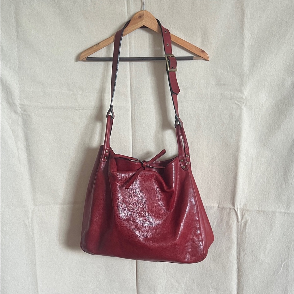 Be & D Red Leather Shoulder / Crossbody Large Bag